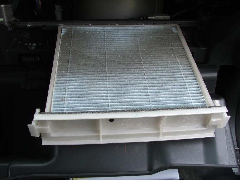 Honda odyssey dust pollen filter replacement #1